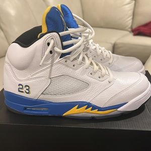 Air Jordan 5 retro “laney” good condition Men SZ 8.5